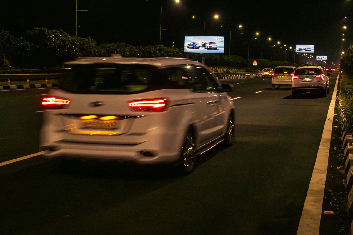 International Airport Towards Airport Chowk U1
